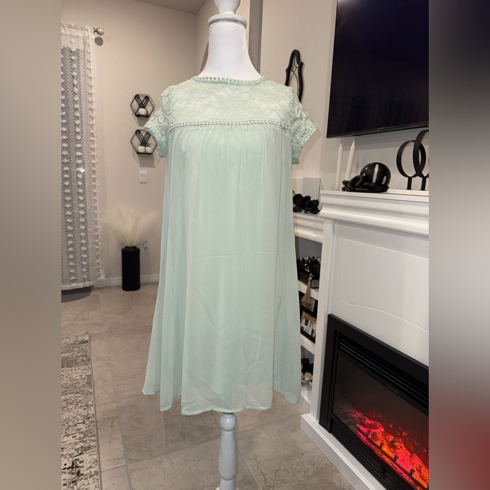 2 x 20$ As U Wish Green Puff Sleeve Midi Dress Size Small